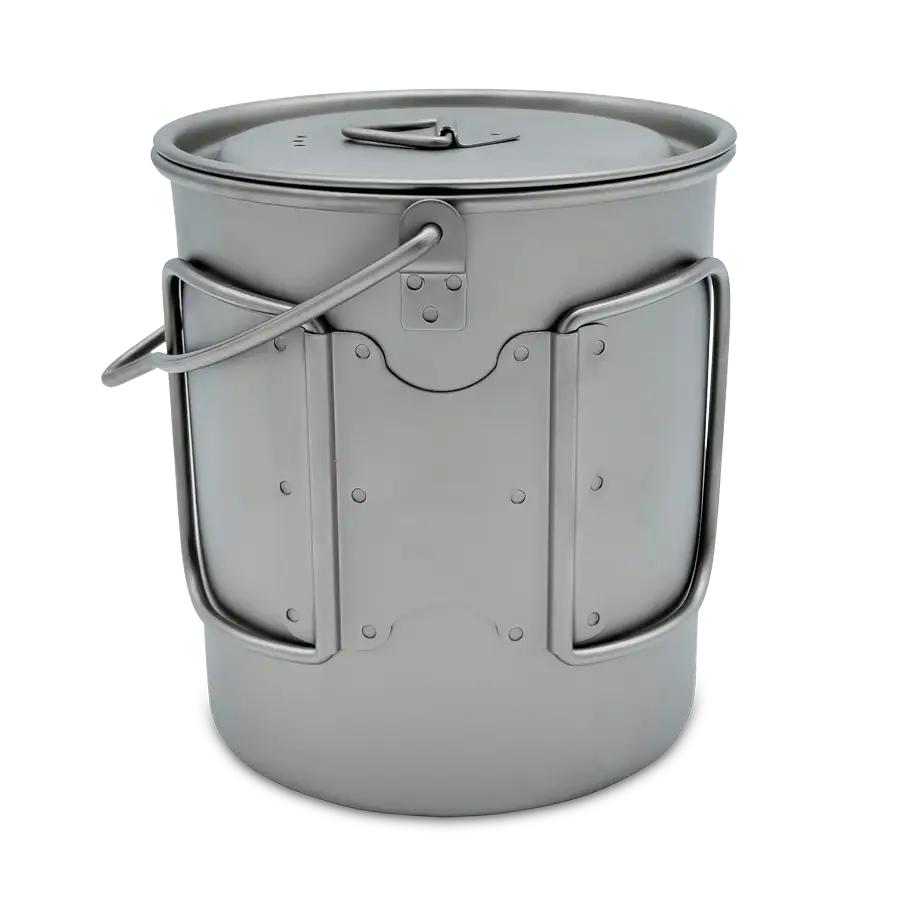 Titankopp med lock och hängare 750 ml