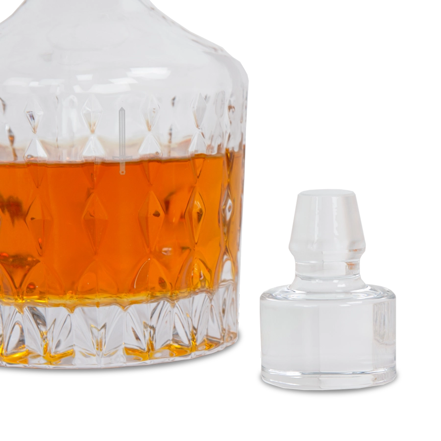 Whiskykaraff m/23 + två whiskyglas (överskottsvara, klass 1)