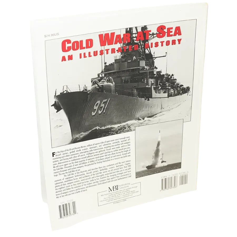 The Cold War at Sea : An Illustrated History (engelsk text)