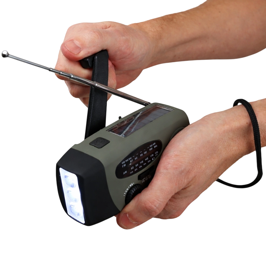 Nödradio med dynamovev, solceller och powerbank